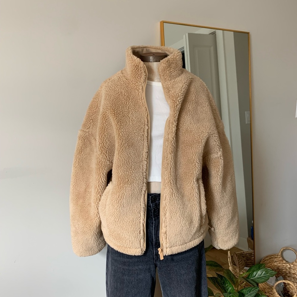 Alo jacket